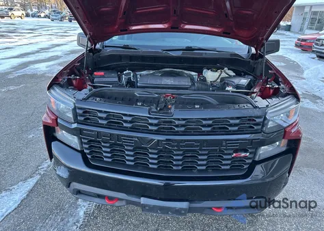 2020 Chevrolet Silverado 1500 4Wd Short Bed Custom Trail Boss z USA, uszkodzony, nr VIN 1GCPYCEF8LZ305543